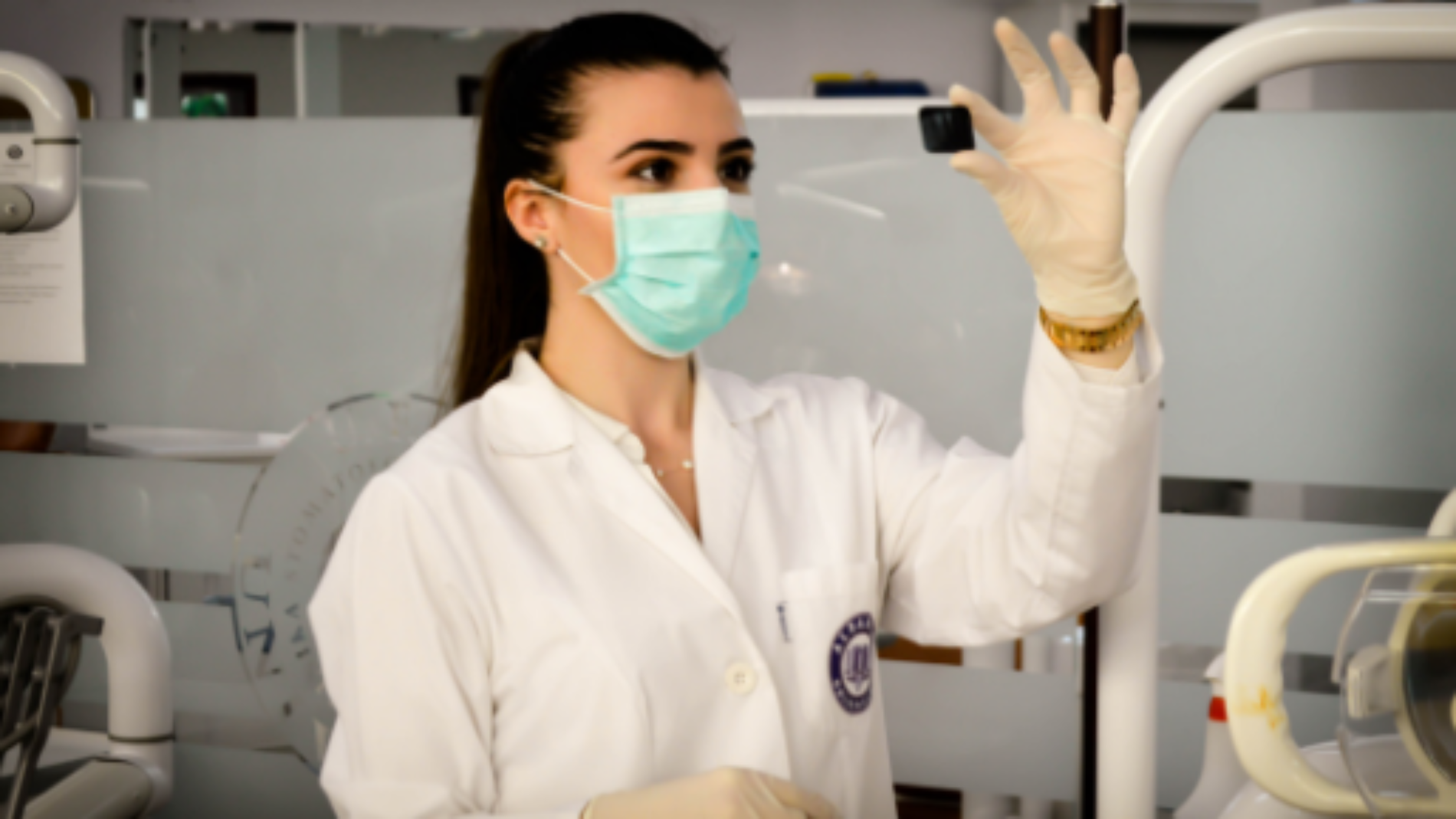 Italy increases posts in medicine courses